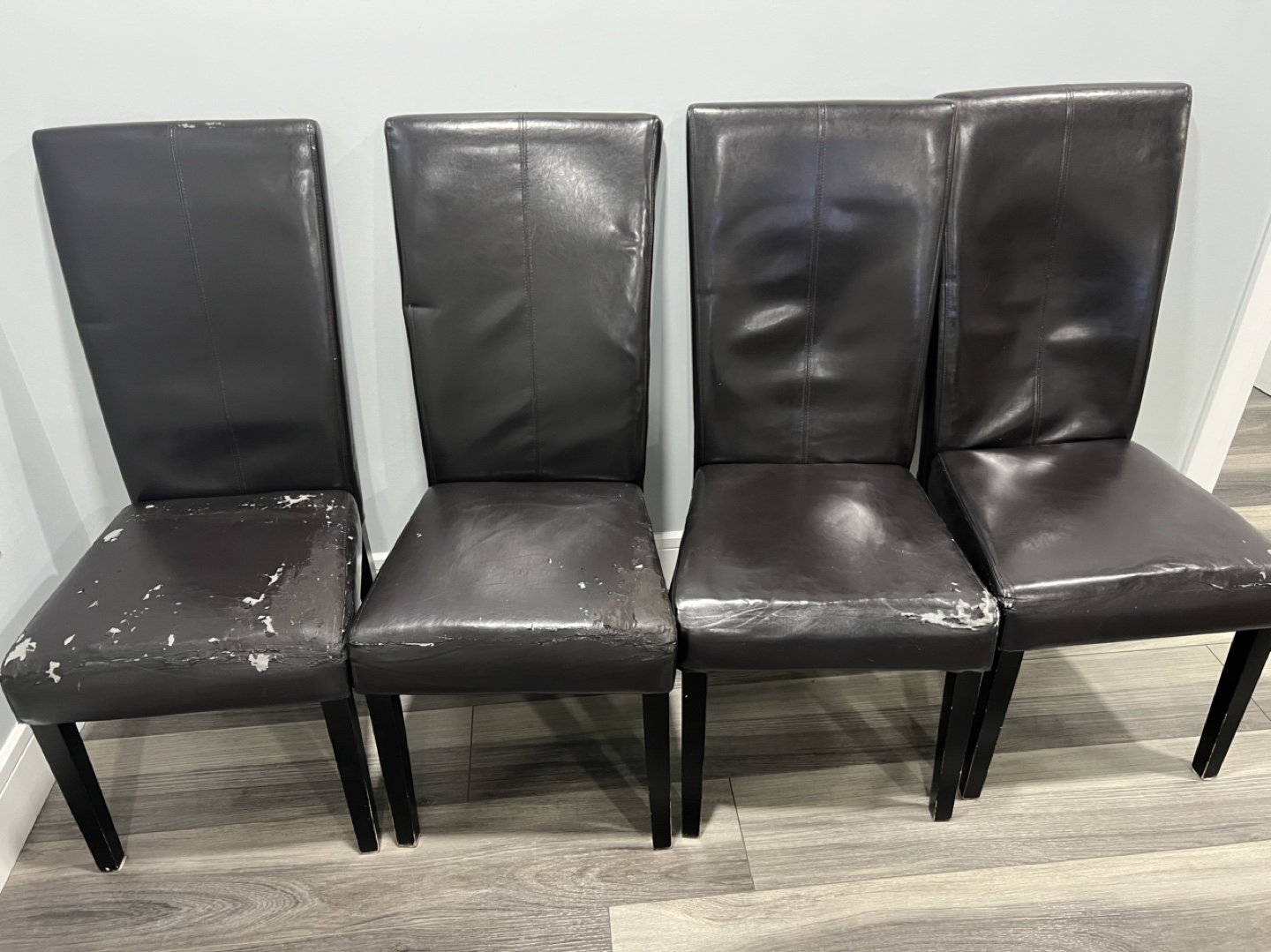 4 Chairs and Glass table