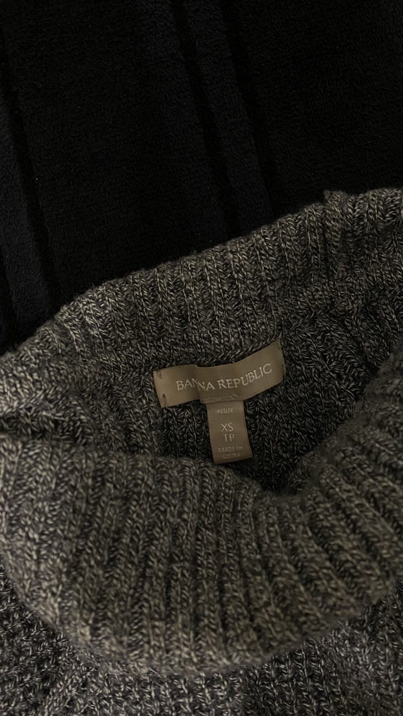 Banana Republic Grey Turtleneck Sweater - photo 2