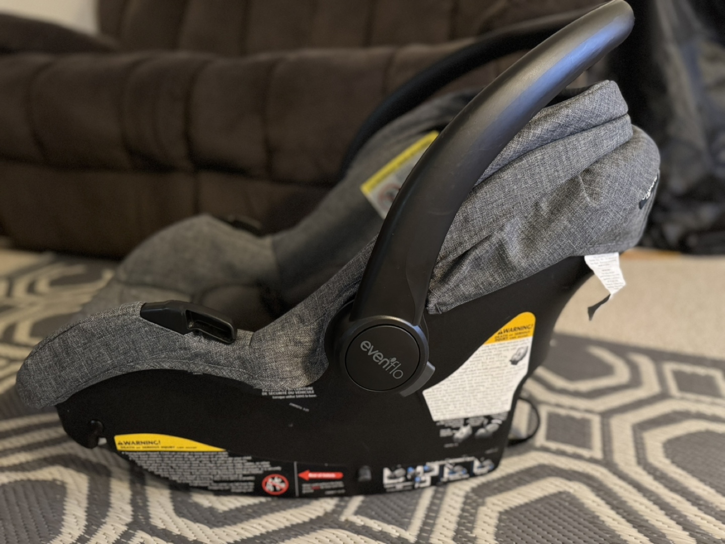 Evenflo Embrace Infant Car Seat - photo 3