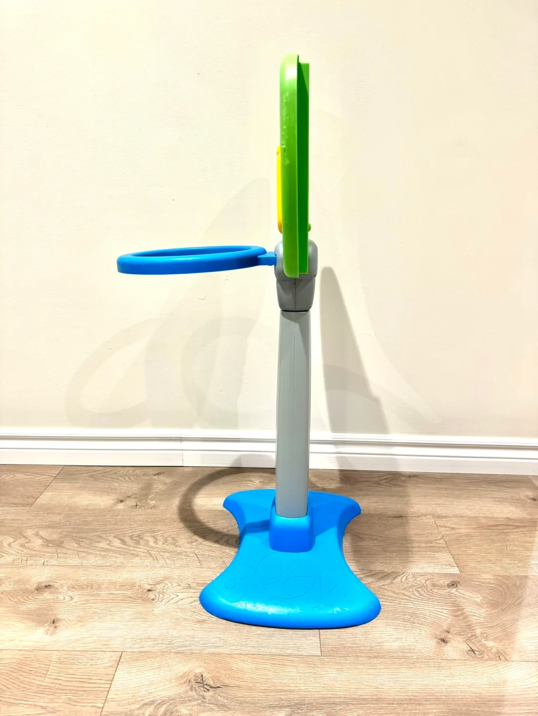 Little Tikes Basketball Hoop image indicator(2)