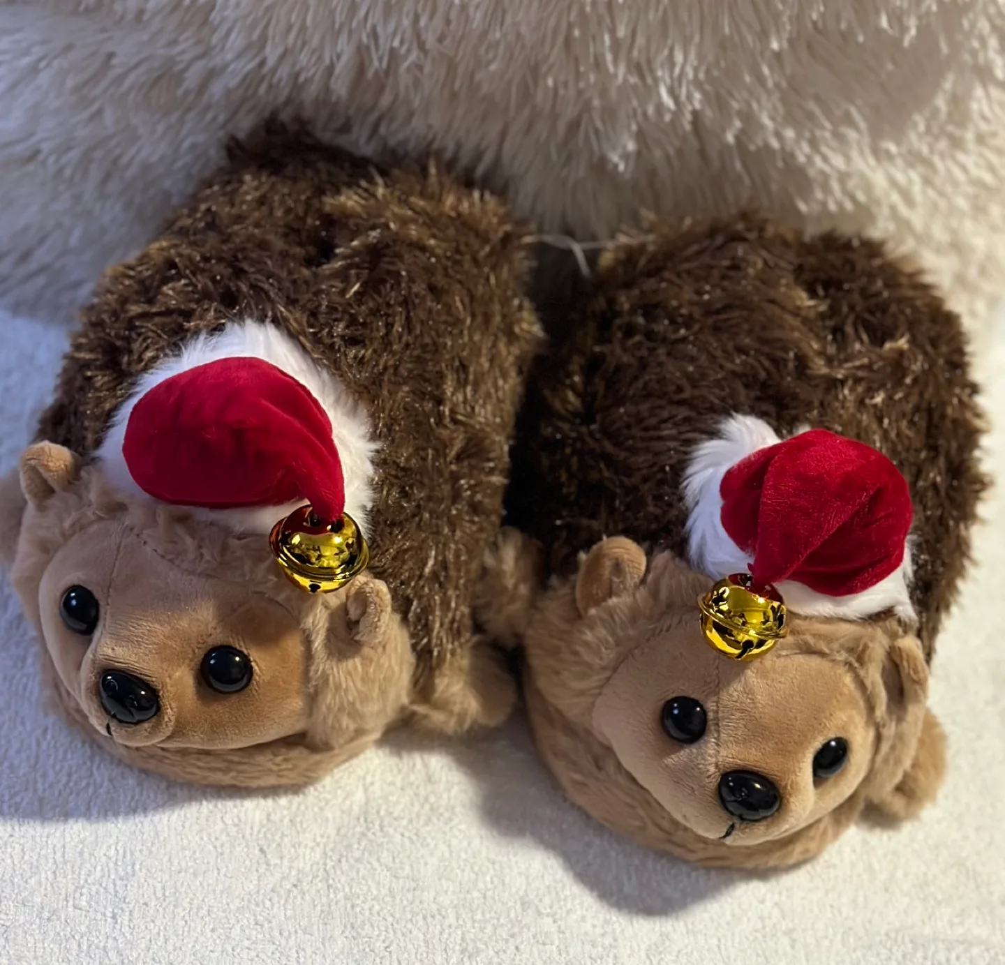 BED SLIPPERS (Hedgehog ) SIZE: SMALL thumbnail