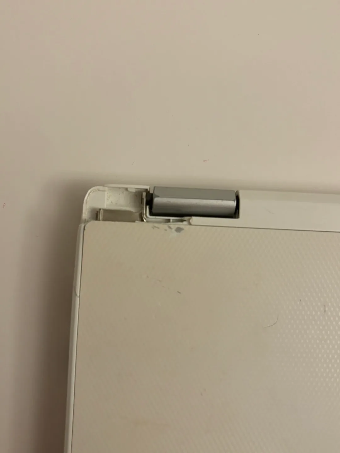 Acer Chromebook R 11 Convertible (White) image indicator(6)