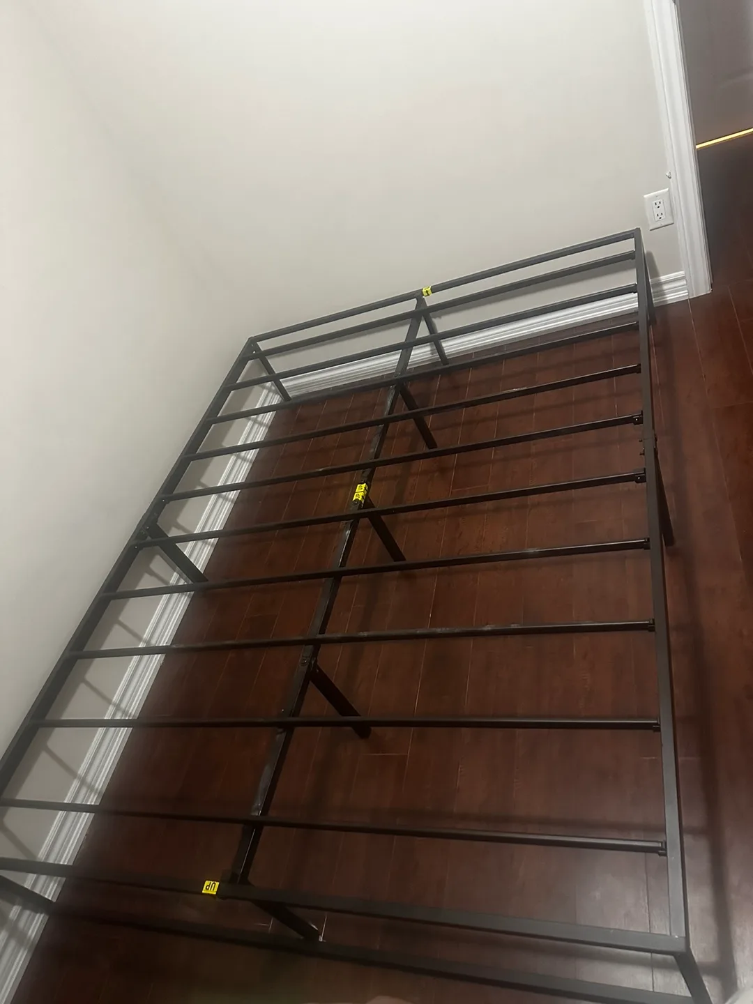 Queen Size Metal Bed Frame & mattress image indicator(2)