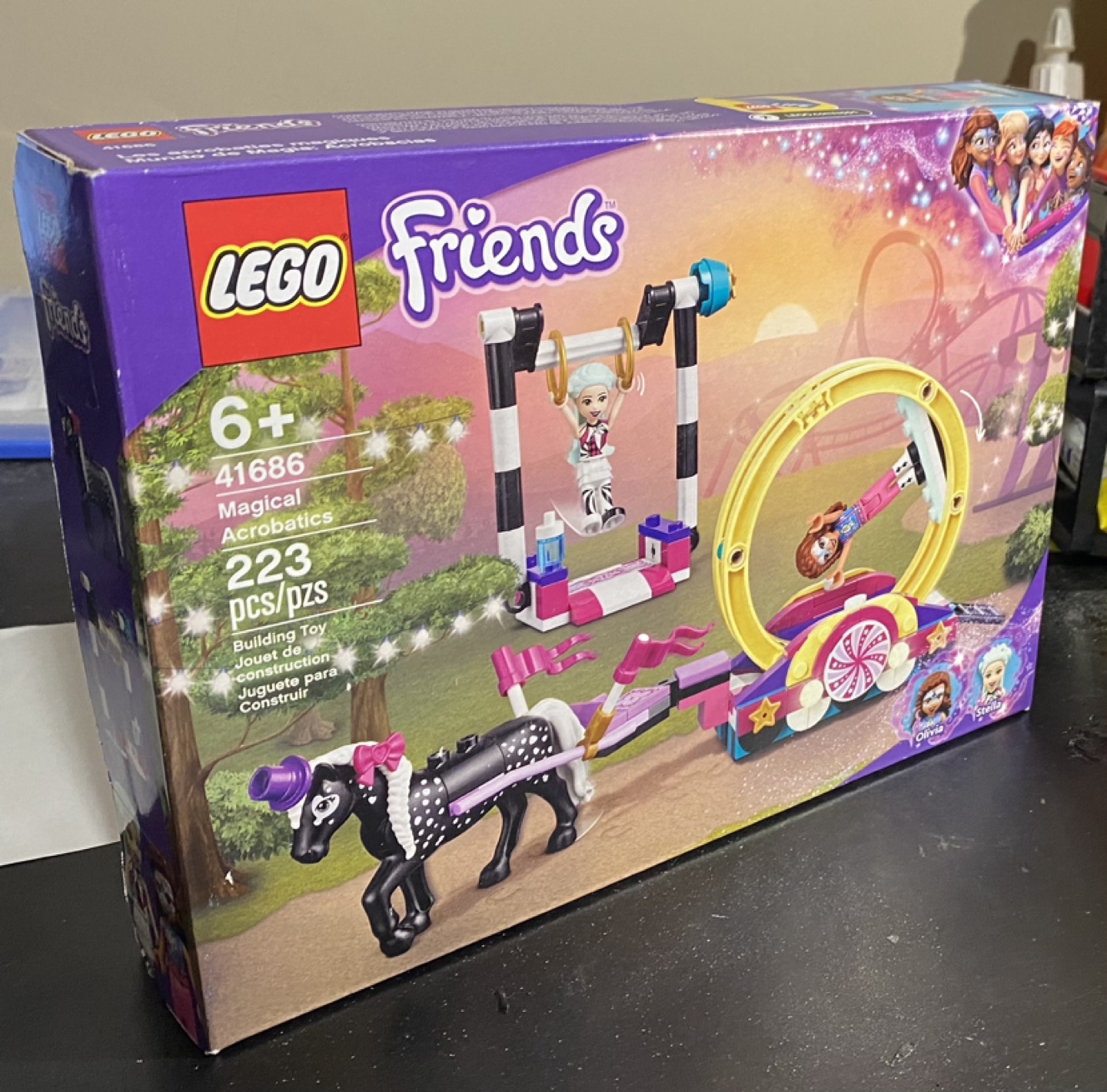 LEGO Friends Magical Acrobatics 41686