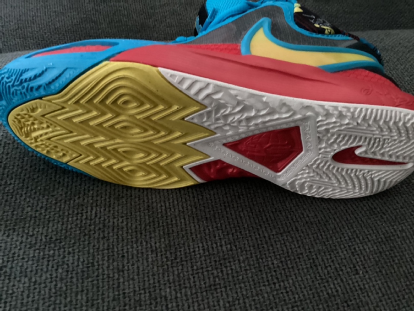 Nike Kyrie 7 'Pre-Heat' Basketball Shoes - photo 2