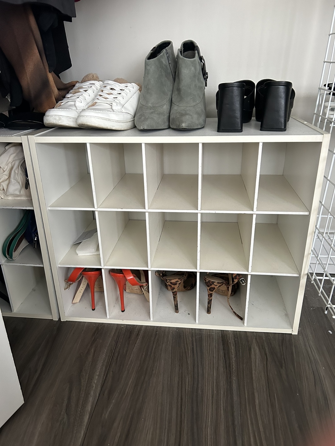 2 White Shoe Racks