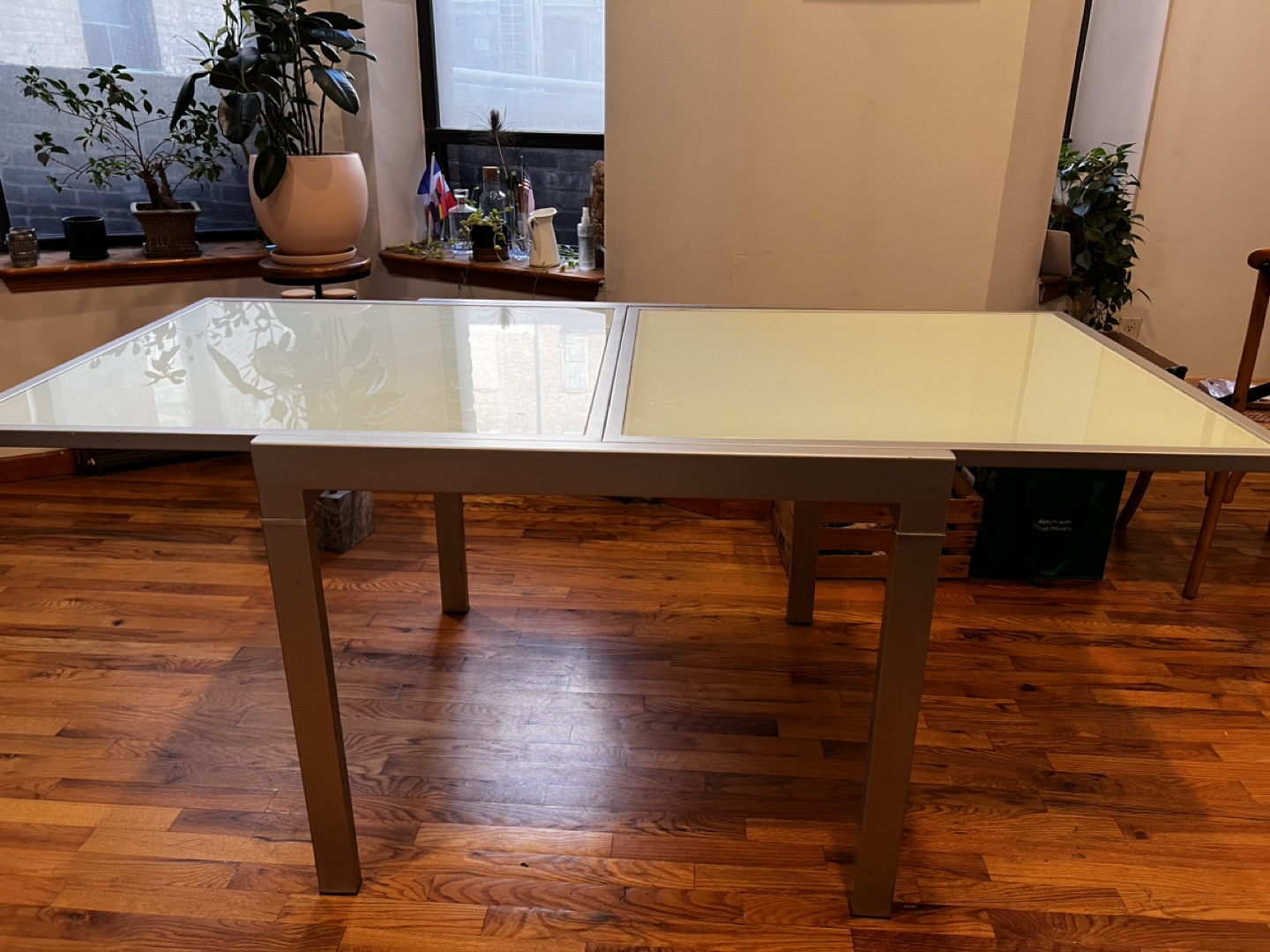 Extendable Glass Dining Table - photo 2
