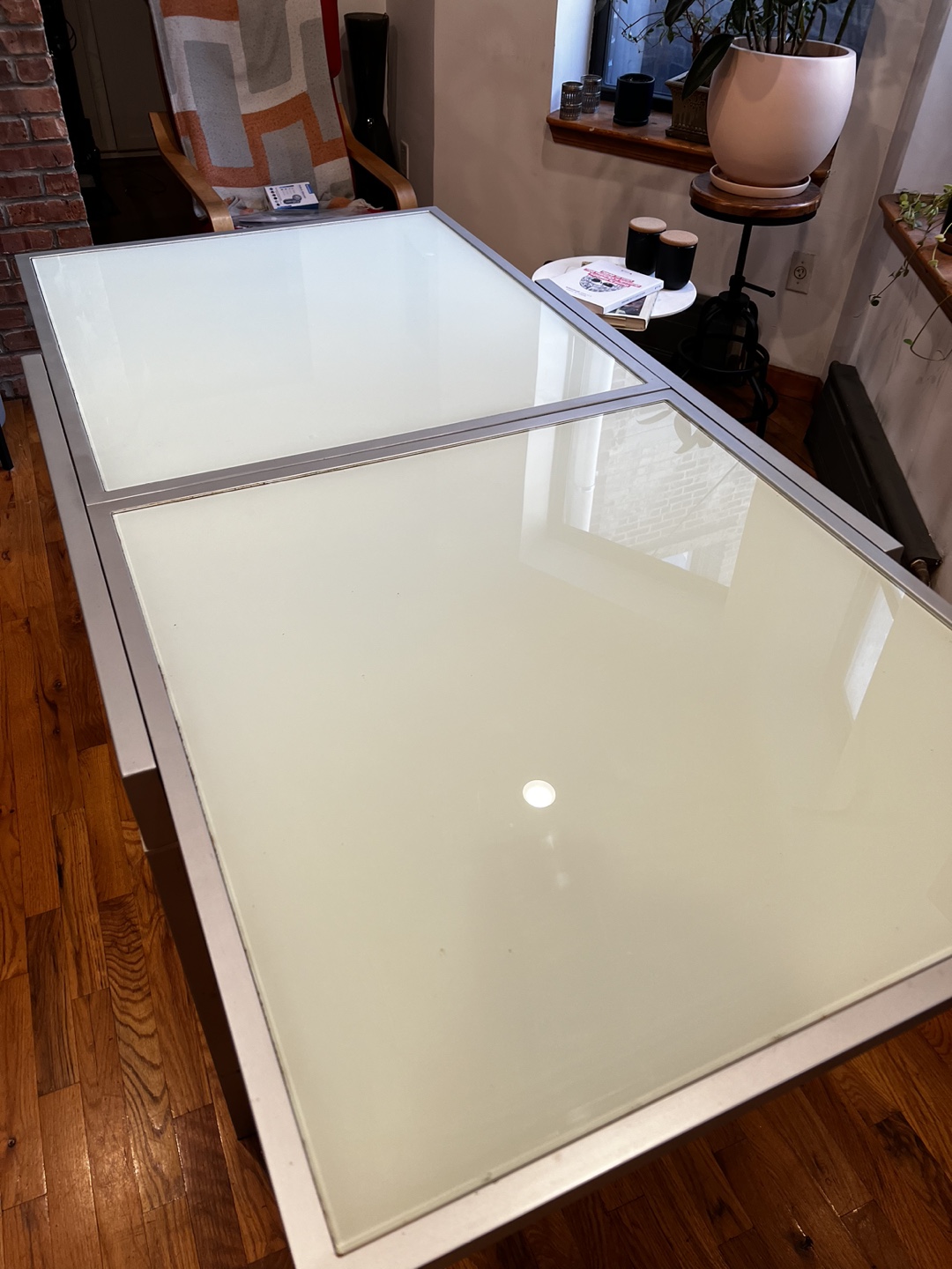 Extendable Glass Dining Table - photo 4