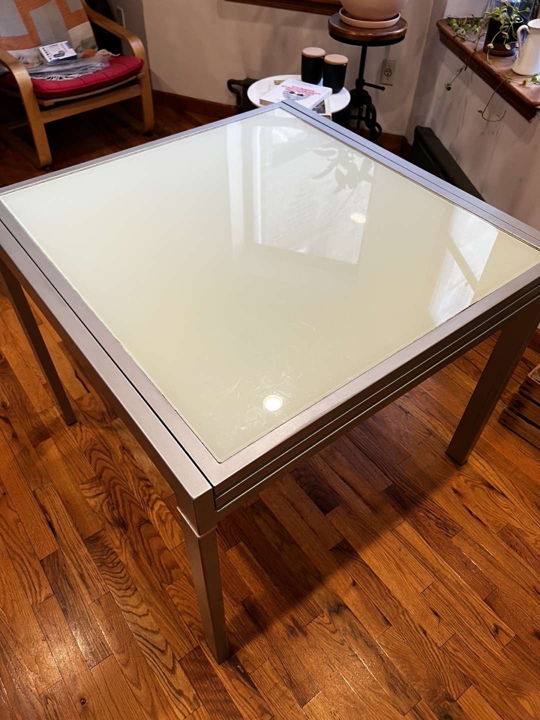 Extendable Glass Dining Table - photo 3