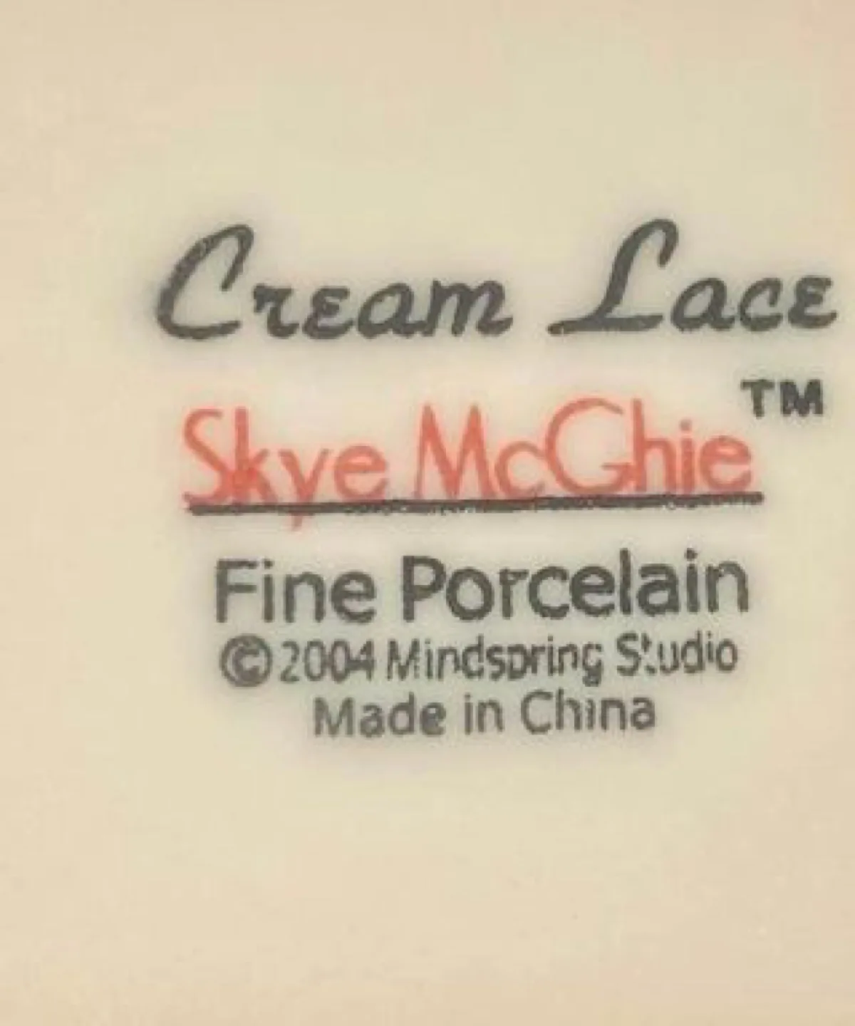 Baby shower gift / Cream Lace Baby Boot Vase image indicator(4)