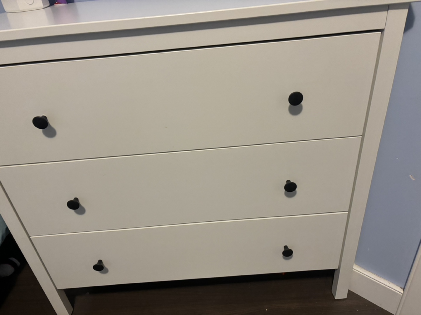IKEA MALM 3-Drawer Dresser - photo 5