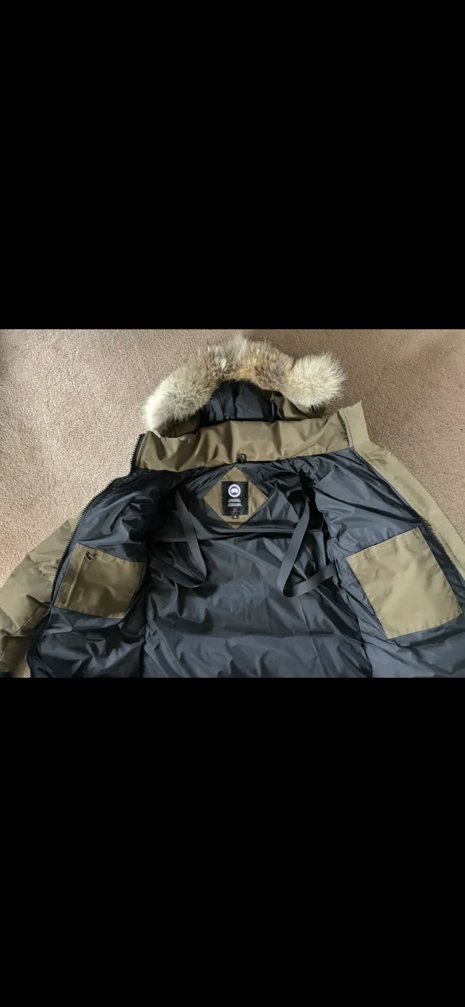 Canada Goose Long Down Jacket - Mystique Style image indicator(5)