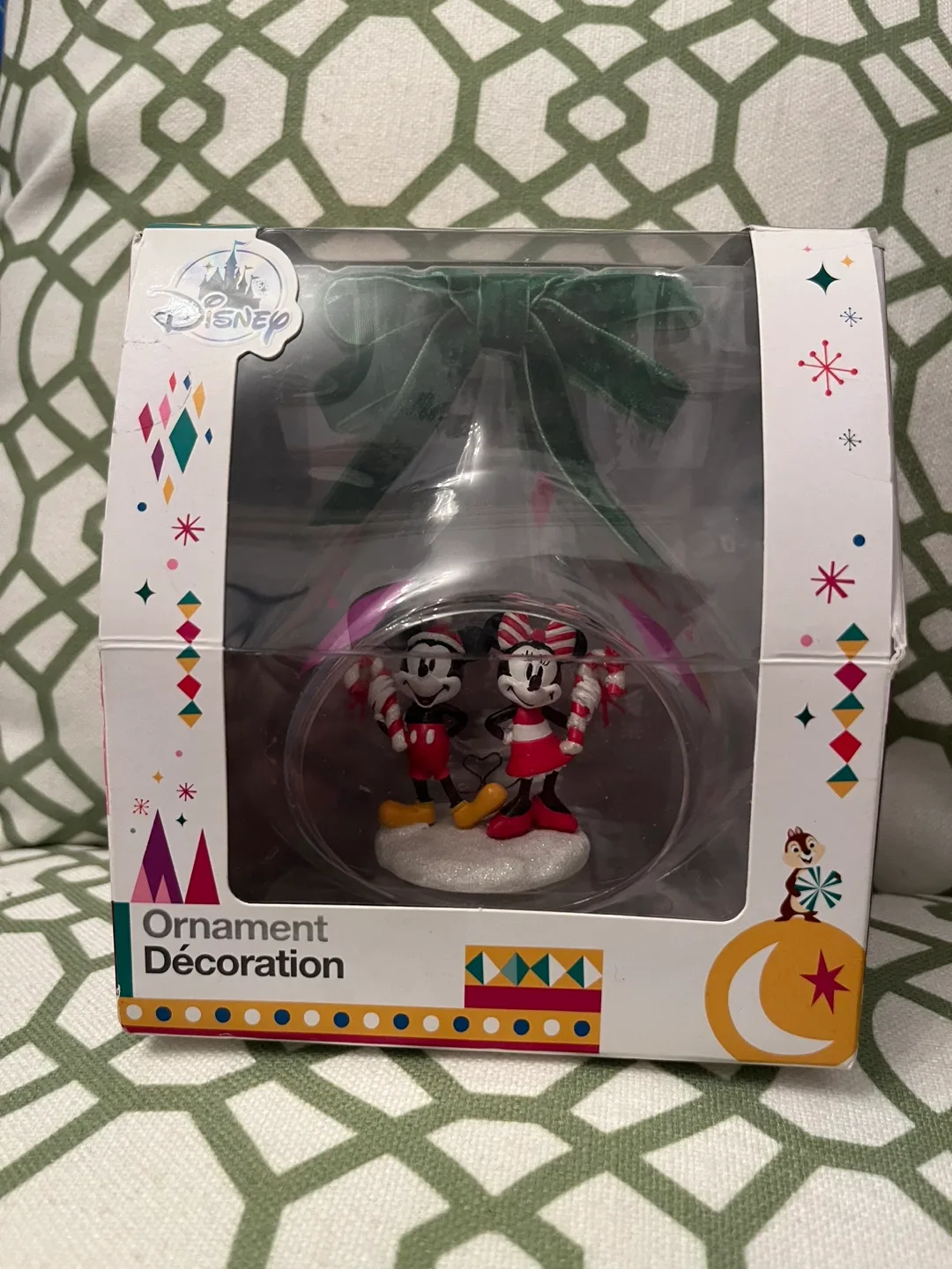 Mickey and Minnie 2018 Disney Store Ornament image indicator(6)