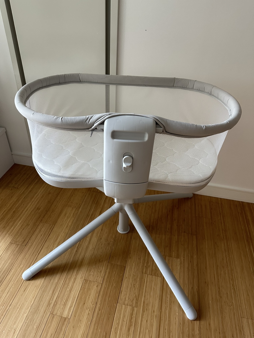Halo Bassinet Swivel Sleeper - photo 3
