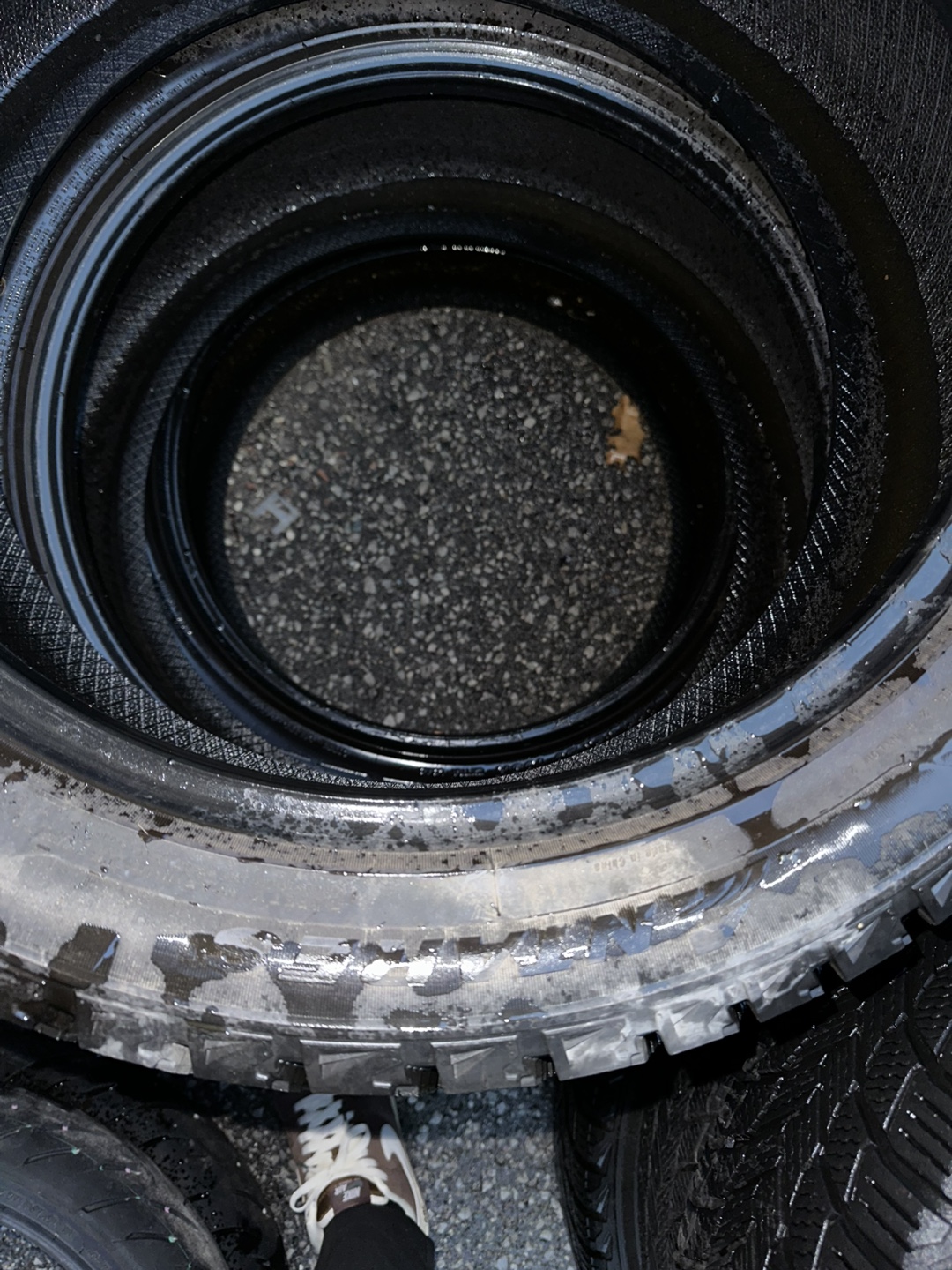 255/45/R20 Winter Tires Barely used - photo 4