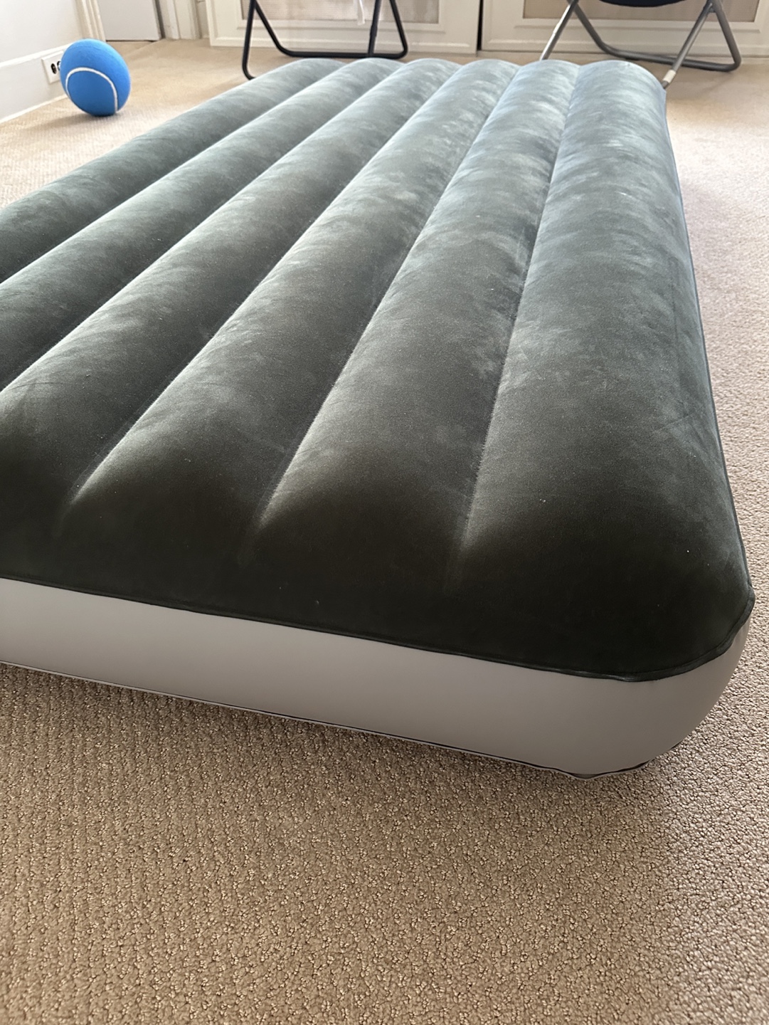 Twin Air Mattress - photo 2