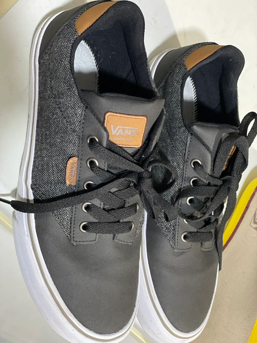 Vans Grey & Black Sneakers image indicator(2)