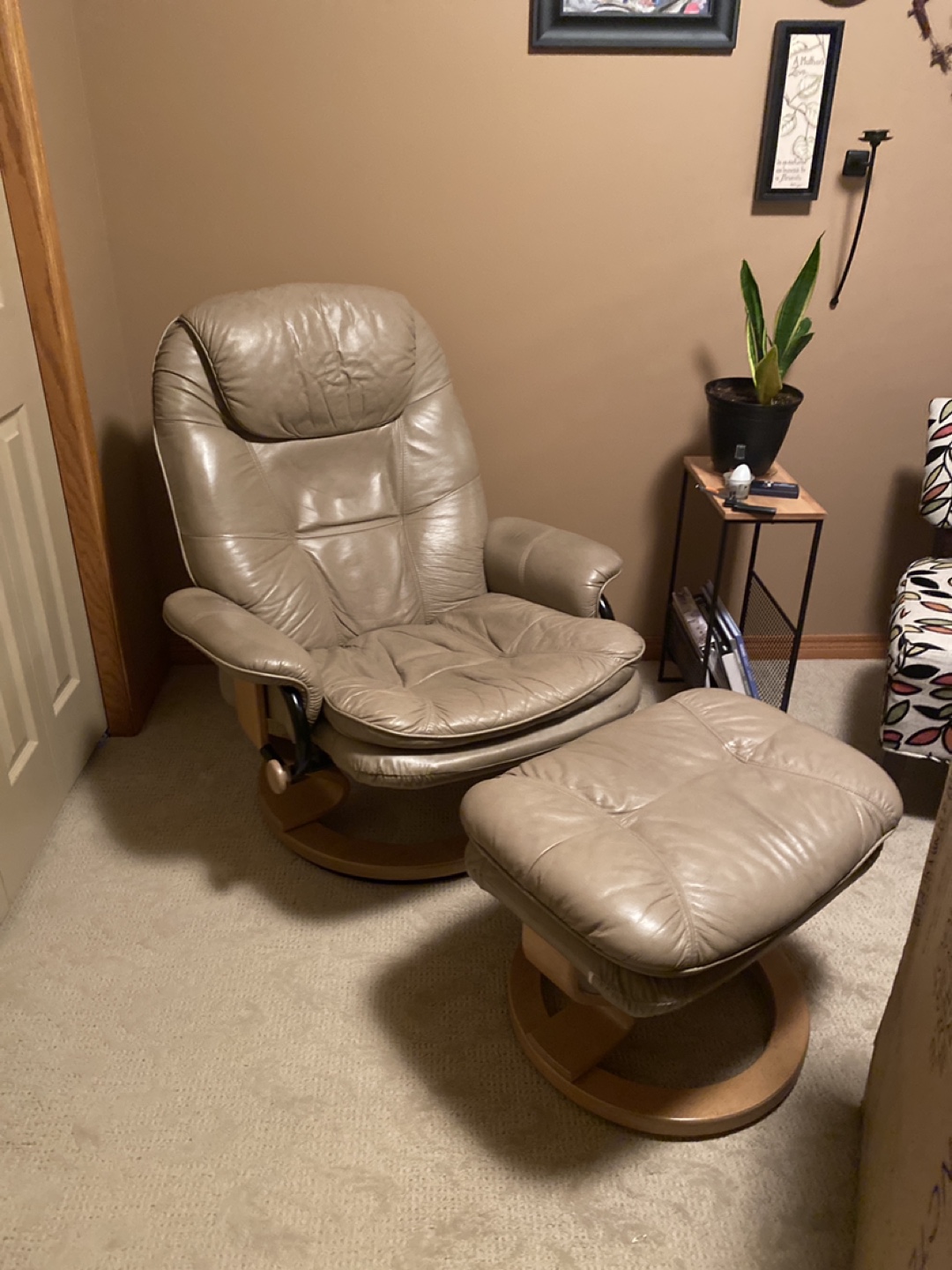 Genuine leather chair and ottoman