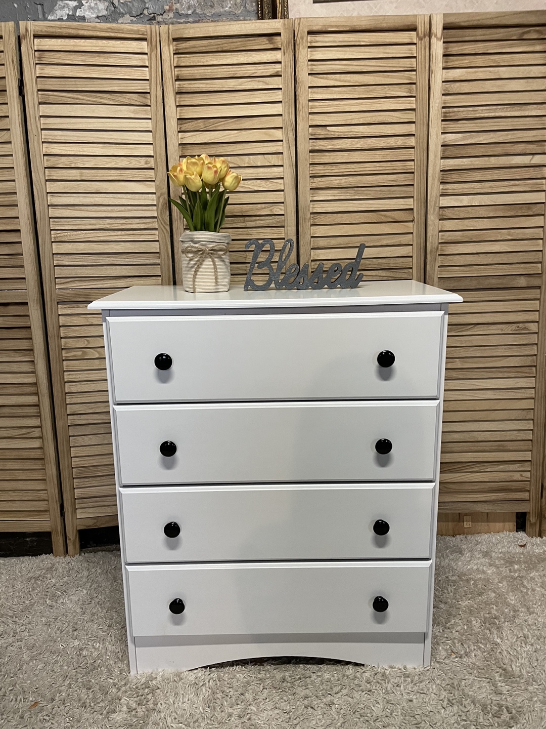 White 4-Drawer Chest of Drawers