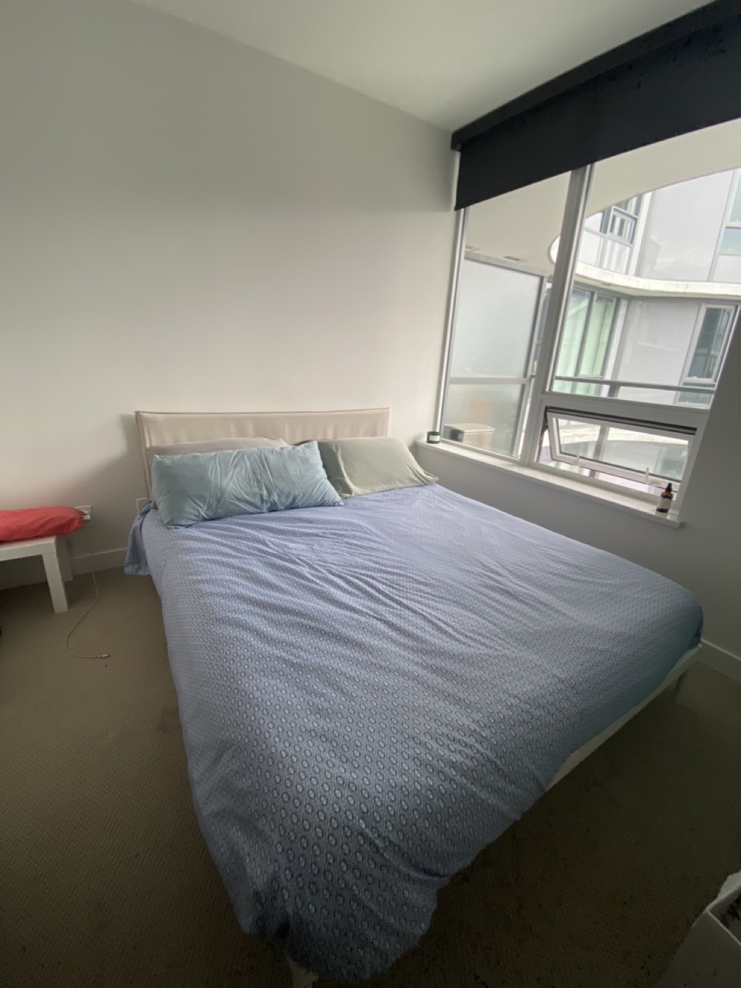 Queen Bed full equiped