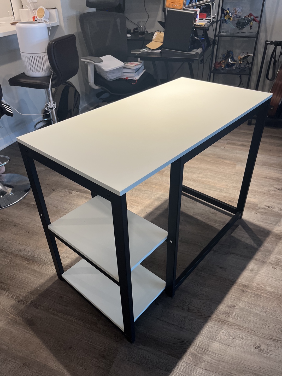 White Computer Desk with Shelf - photo 3