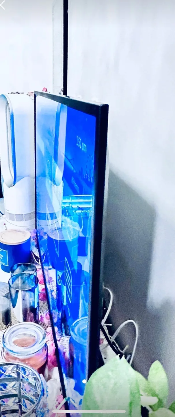 ✨Like NEW 2024 Hisense 43" Smart HD TV FREE ROKU TUBI AND MORE image indicator(7)