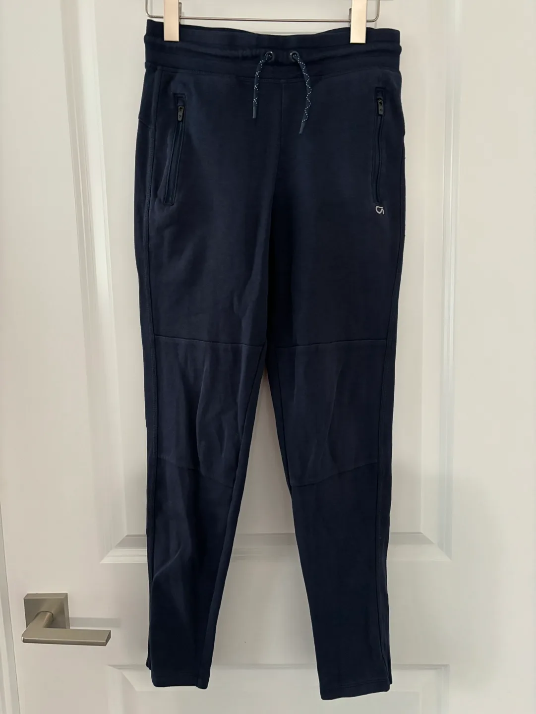 GapFit Tech Kids Joggers Size: XXL (10 - 12 Years) image indicator(3)