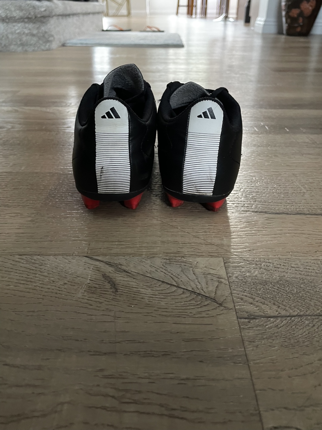 Adidas Soccer Cleats Size 8 - photo 4