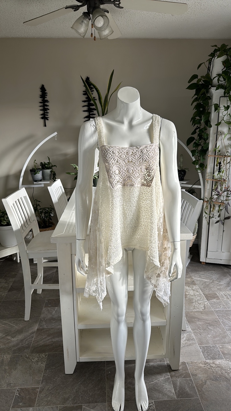 a'reve Crochet Knit Top