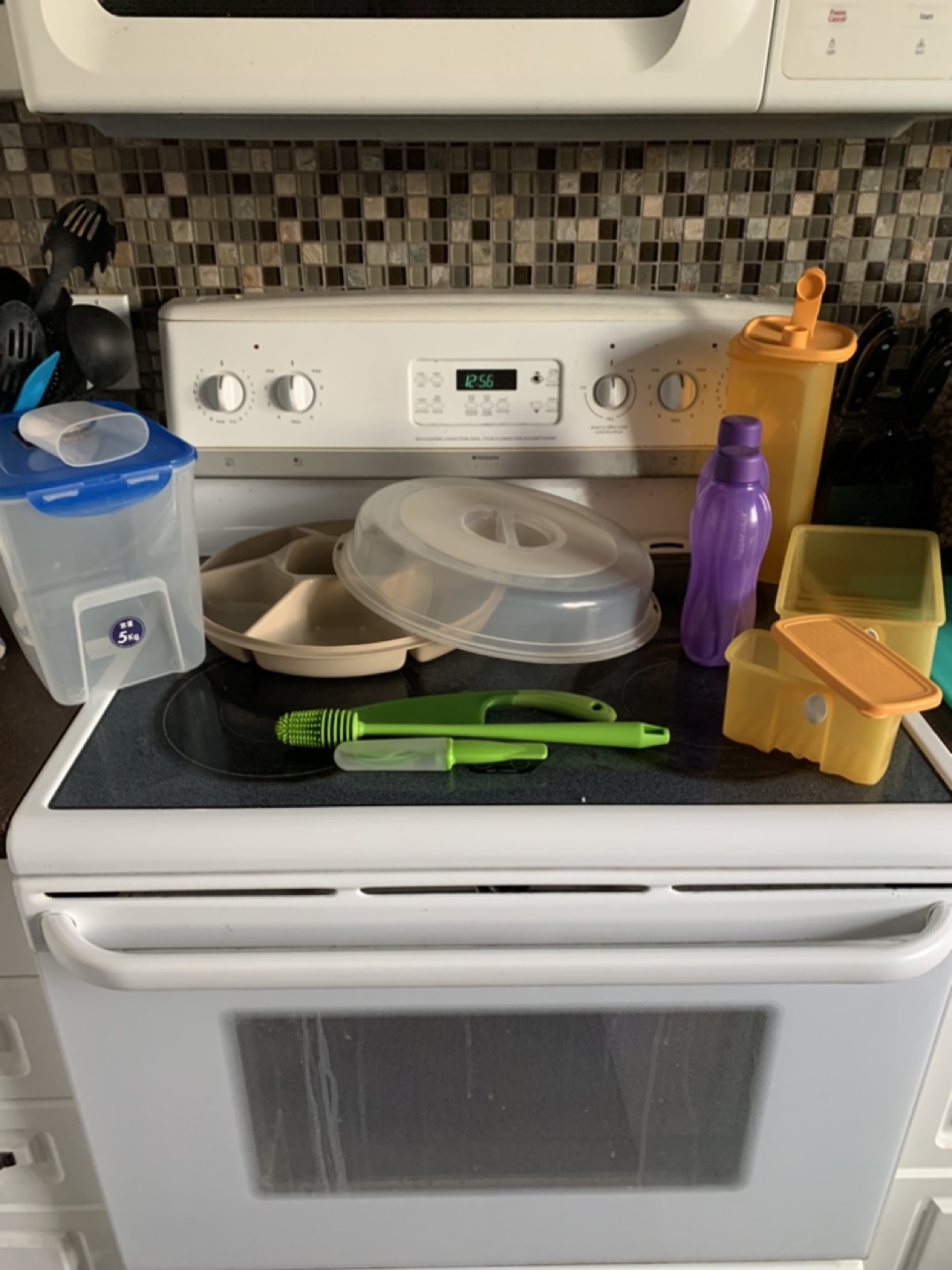 Kitchen Storage Containers