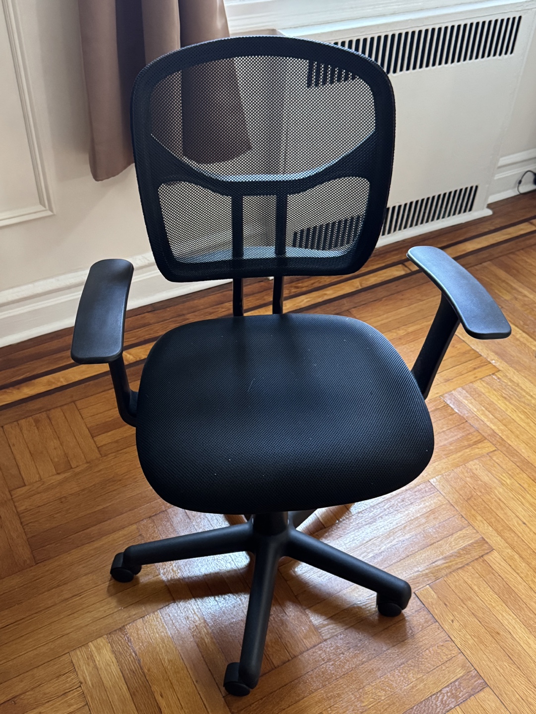 Black Mesh Office Chair