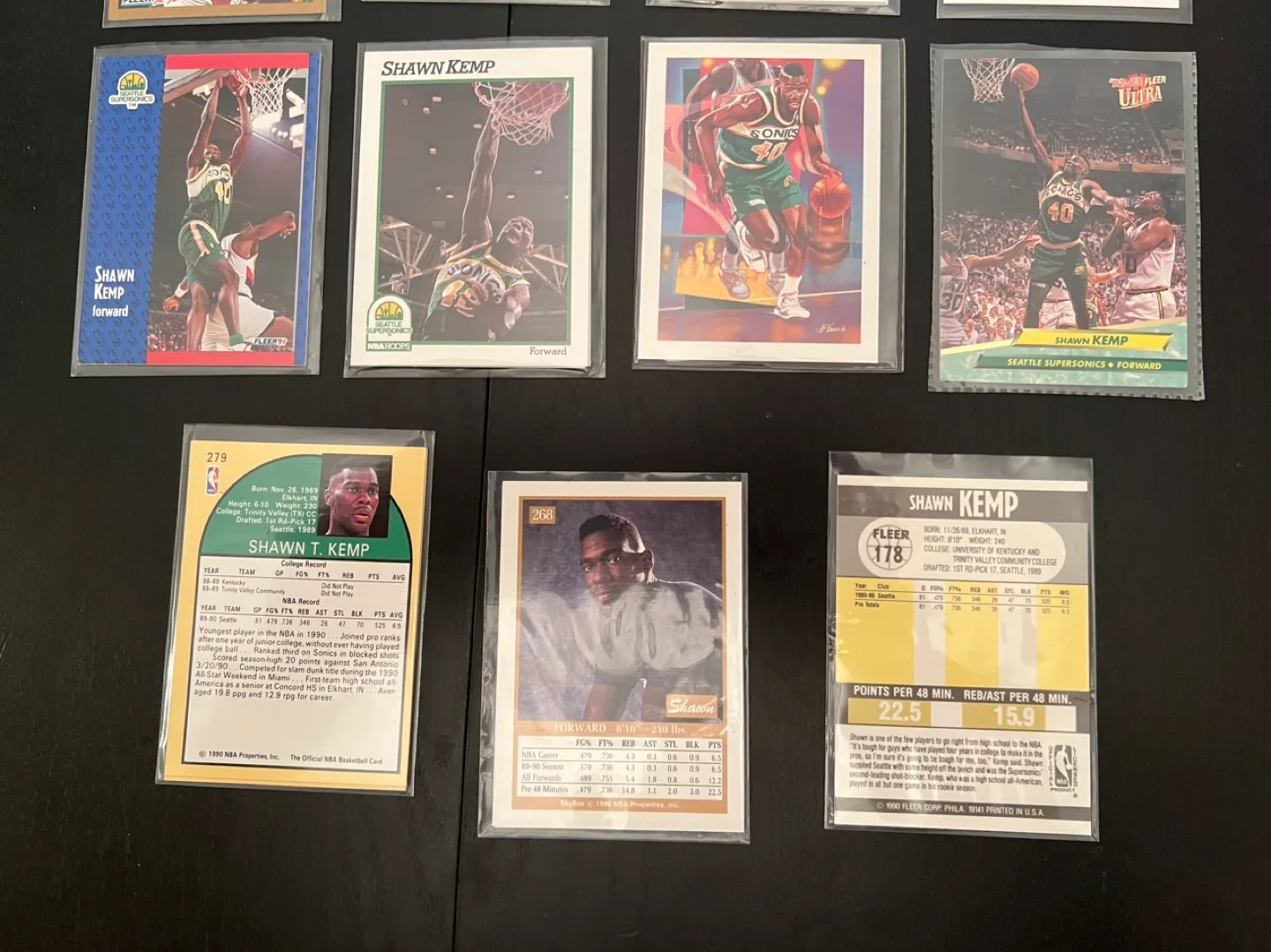 Shawn Kemp Basketball Card Lot (3 Rookies) image indicator(3)