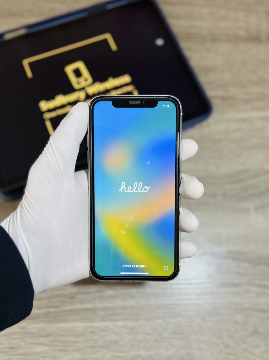 iPhone 11 (64 GB) White