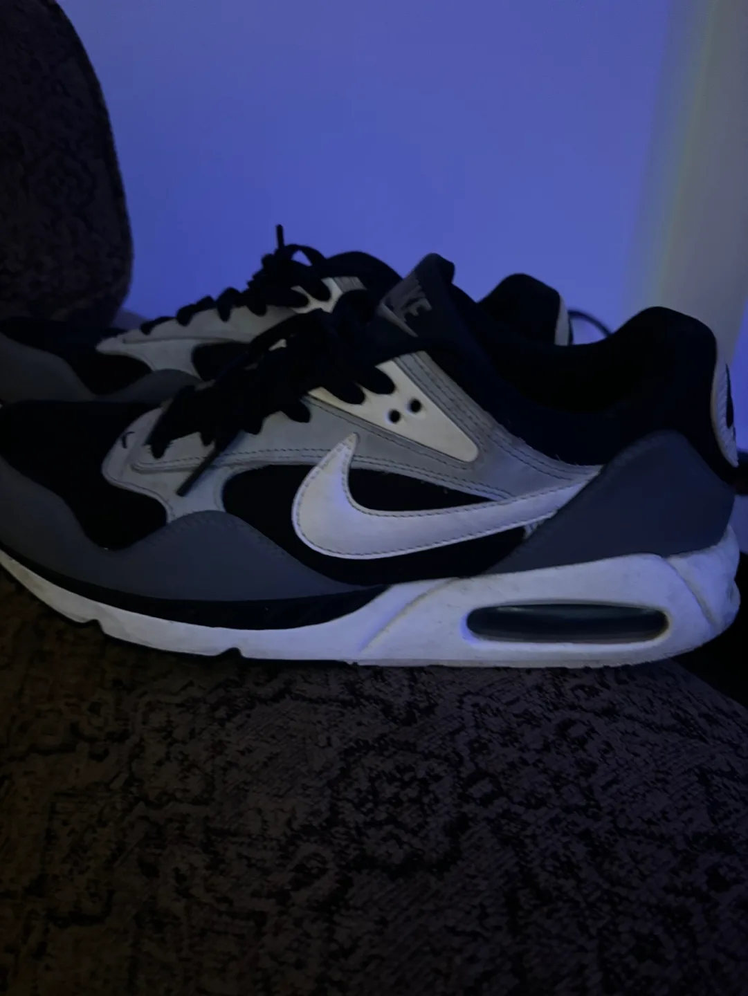 Nike Air Max 90 image indicator(2)