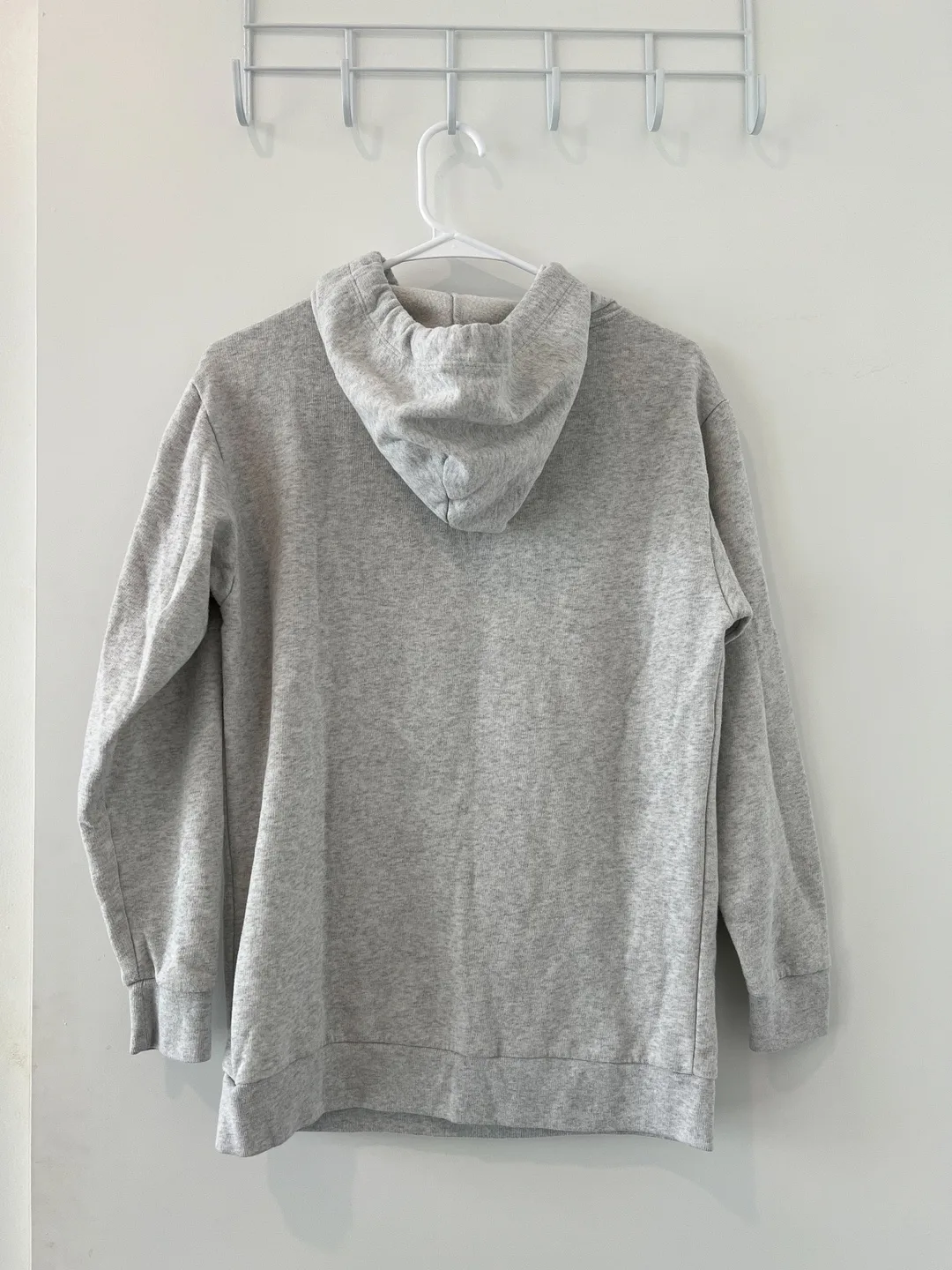 Victoria’s Secret PINK Brand New grey hoodie image indicator(3)