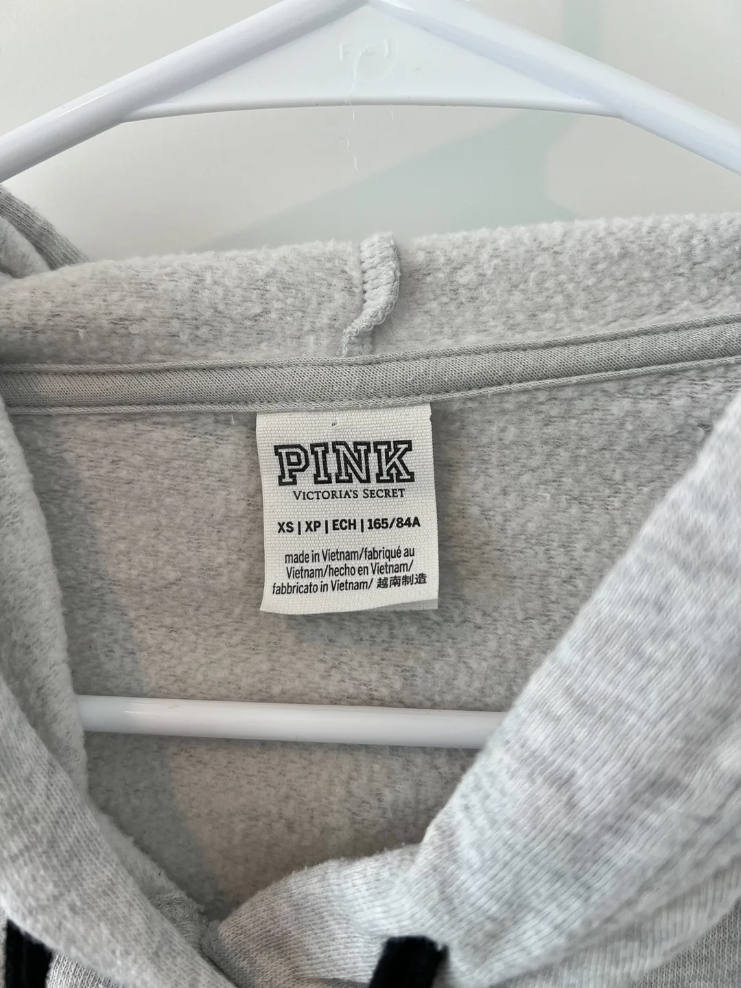 Victoria’s Secret PINK Brand New grey hoodie image indicator(4)