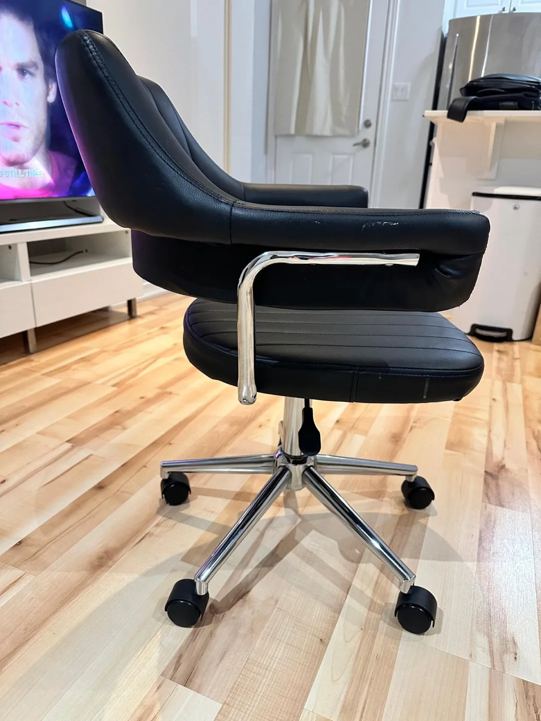 Office Chair image indicator(2)