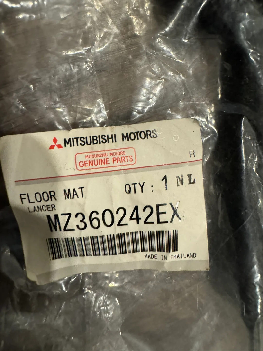 Mitsubishi Lancer Floor Mats image indicator(2)