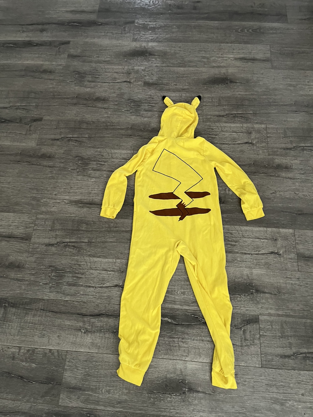 Pikachu Onesie - photo 2