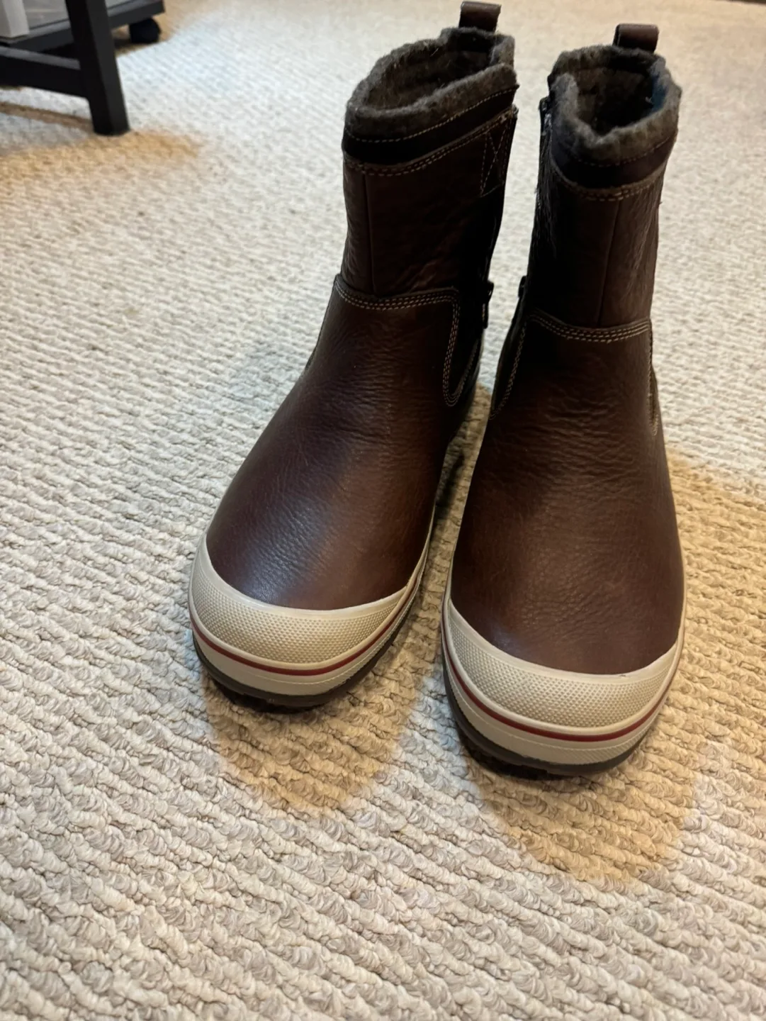 CLARKS Boots Brown Tumbled Leather - Size 12 image indicator(2)