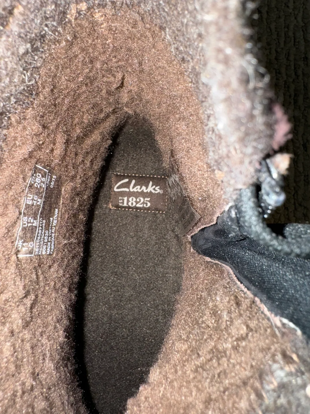 CLARKS Boots Brown Tumbled Leather - Size 12 image indicator(7)