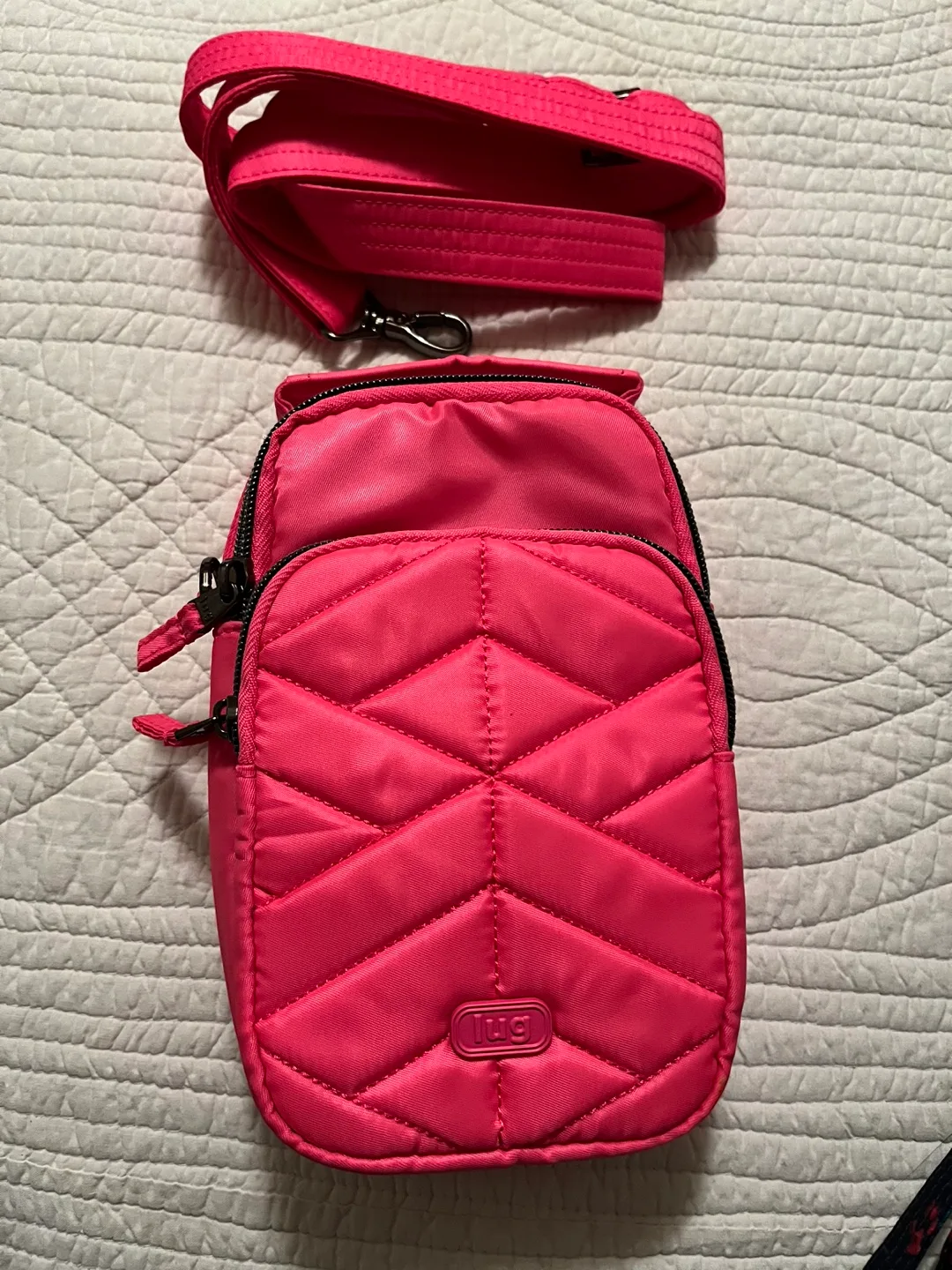 Mint condition LUG Skeeter mini convertible cross/waist/hand bag thumbnail