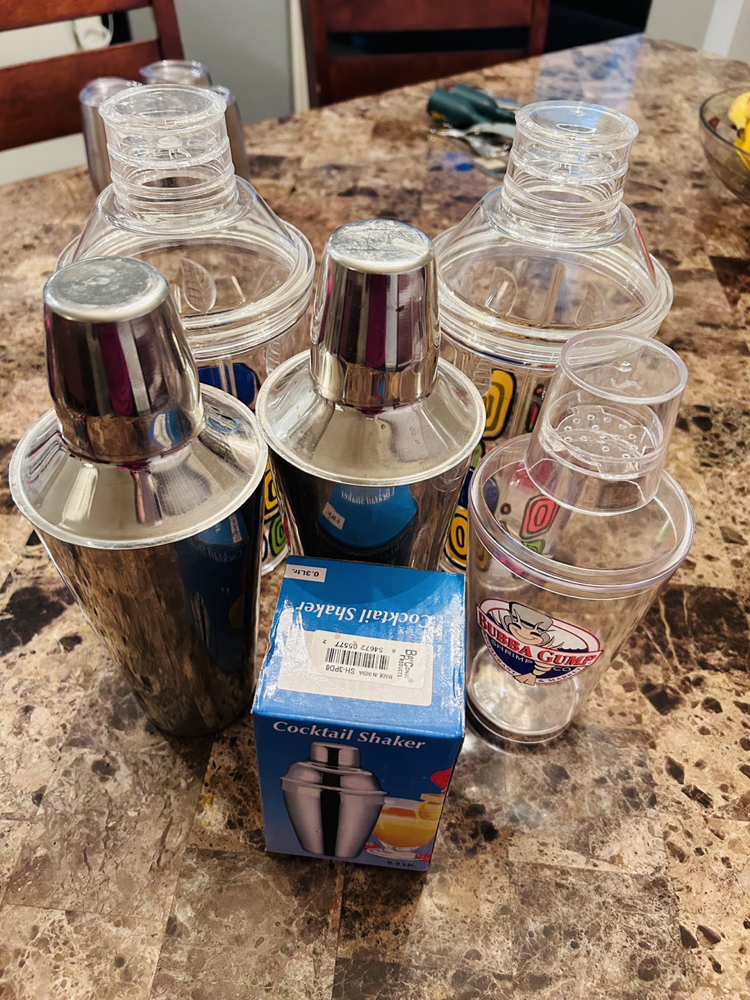 Cocktail Shaker Set with Bubba Gump Cups