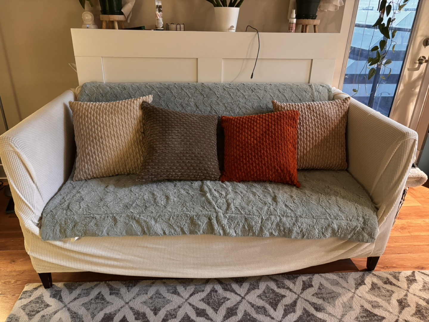 Beige / coffee Sofa #freecycle - photo 4