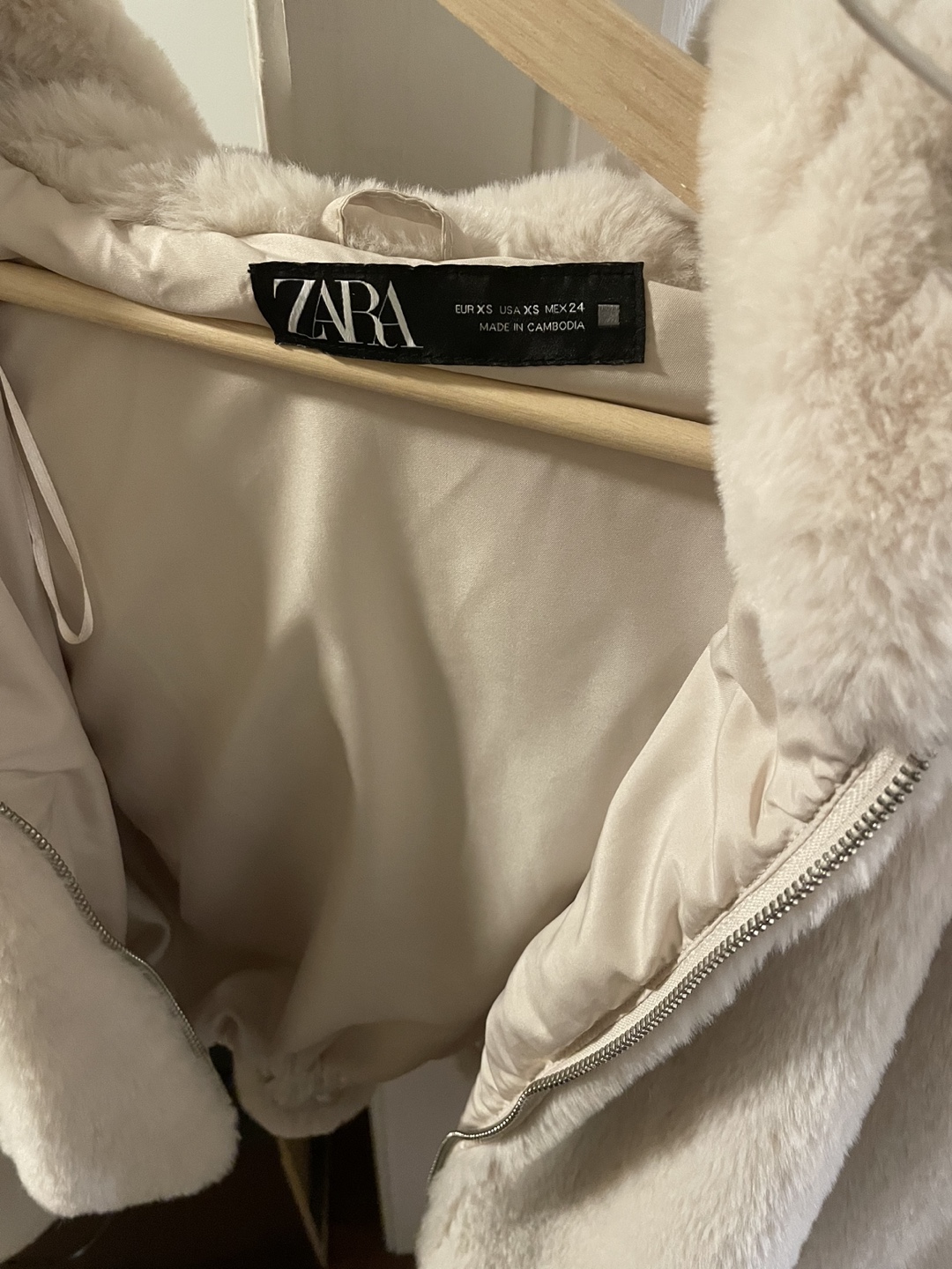 Zara hooded faux fur jacket - photo 5