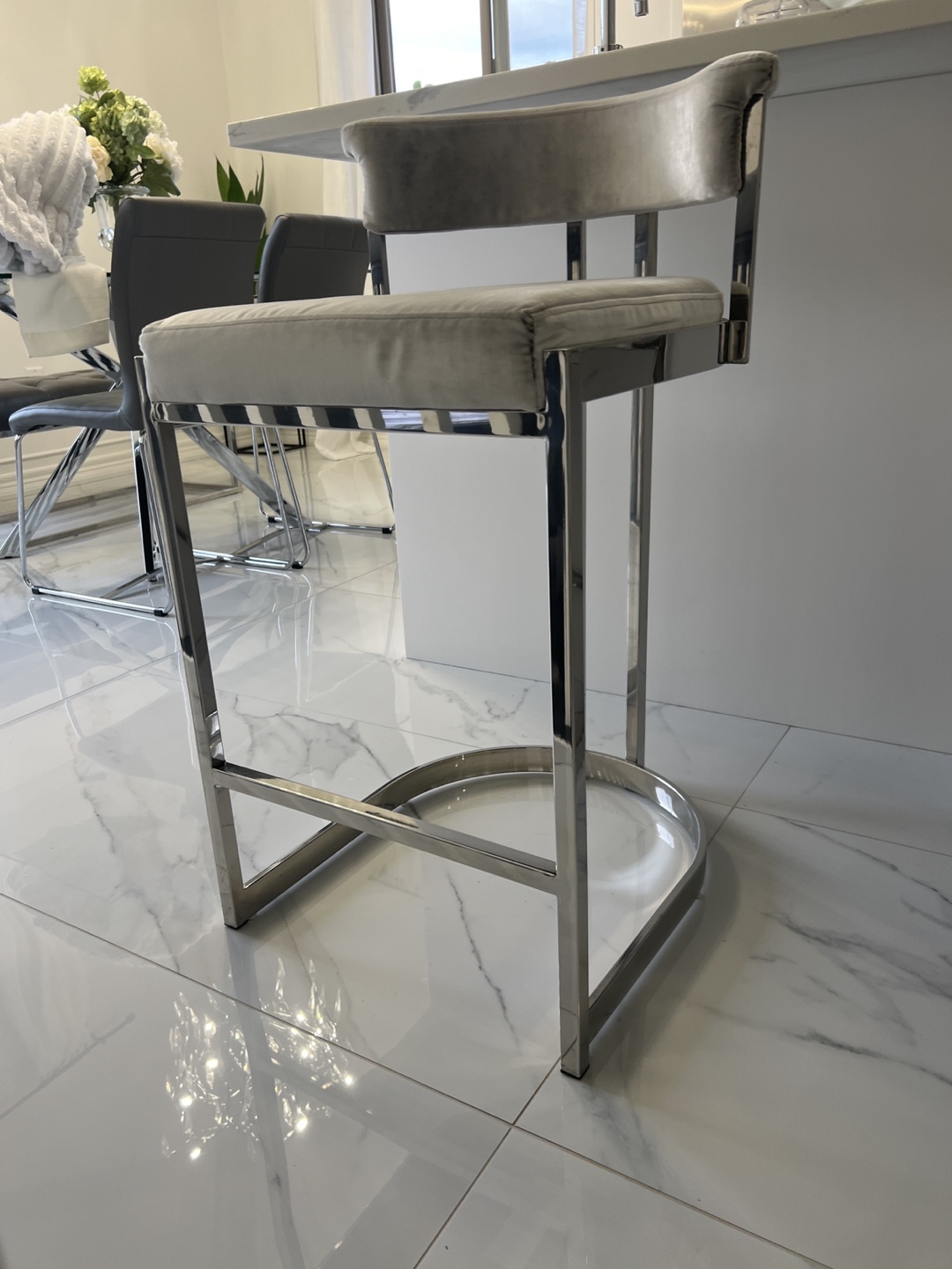 Modern Kitchen Bar Stool
