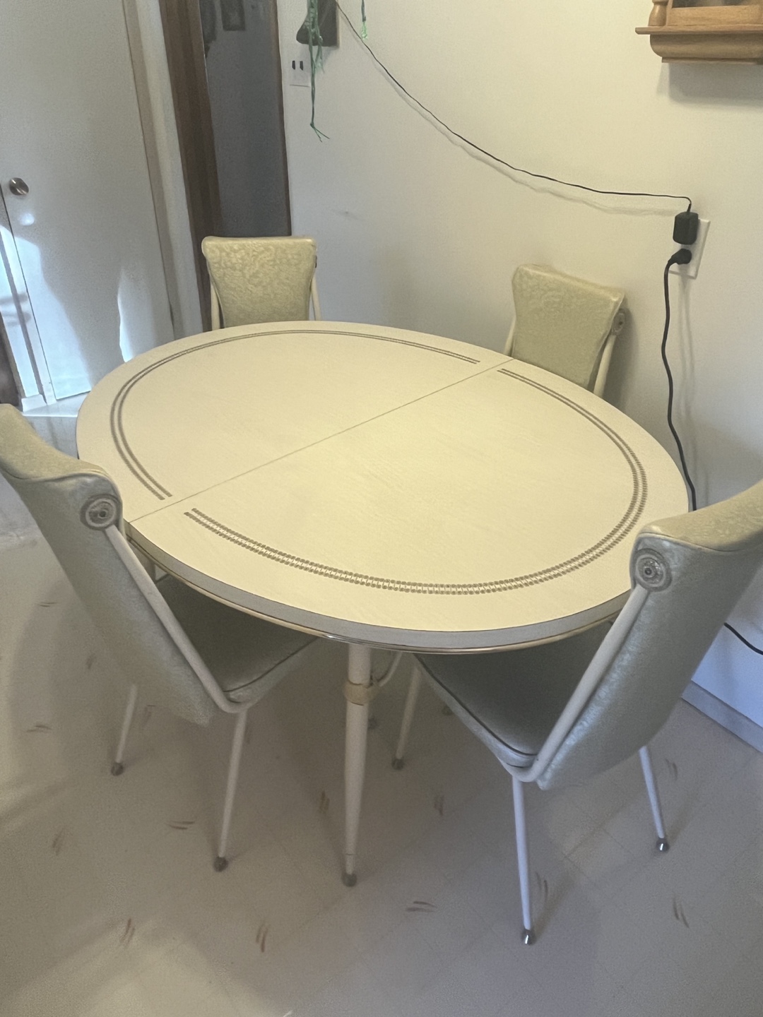 Vintage Mid-Century Modern Dining Set