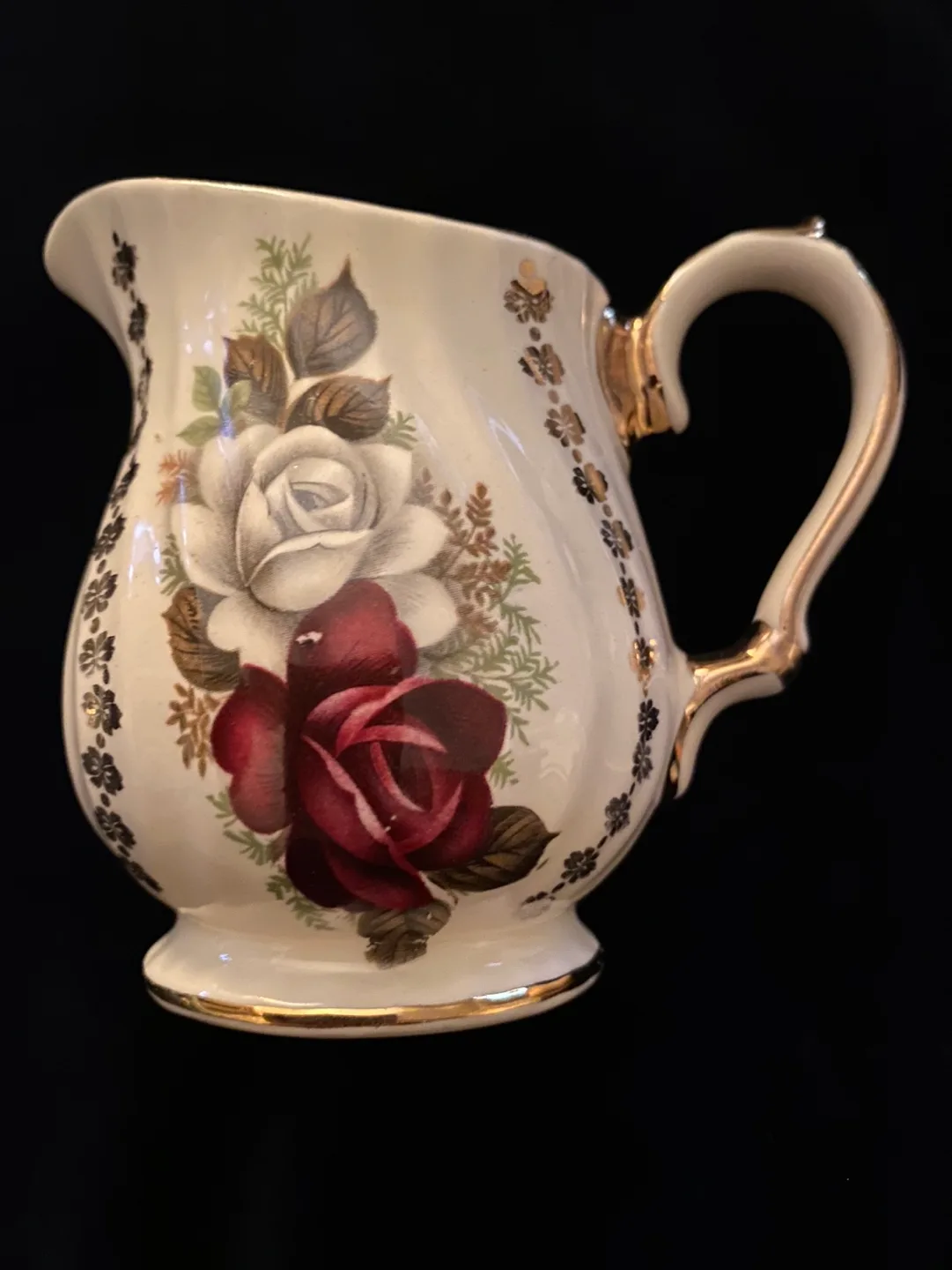 Circa 1940s Sadler Cream & Sugar Set image indicator(2)