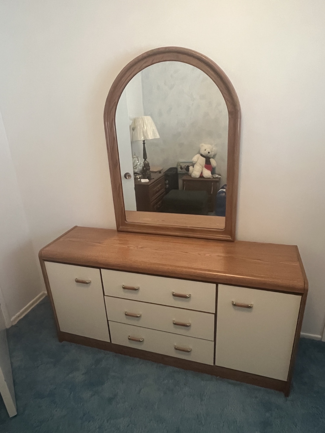 Vanity with Mirror - photo 2