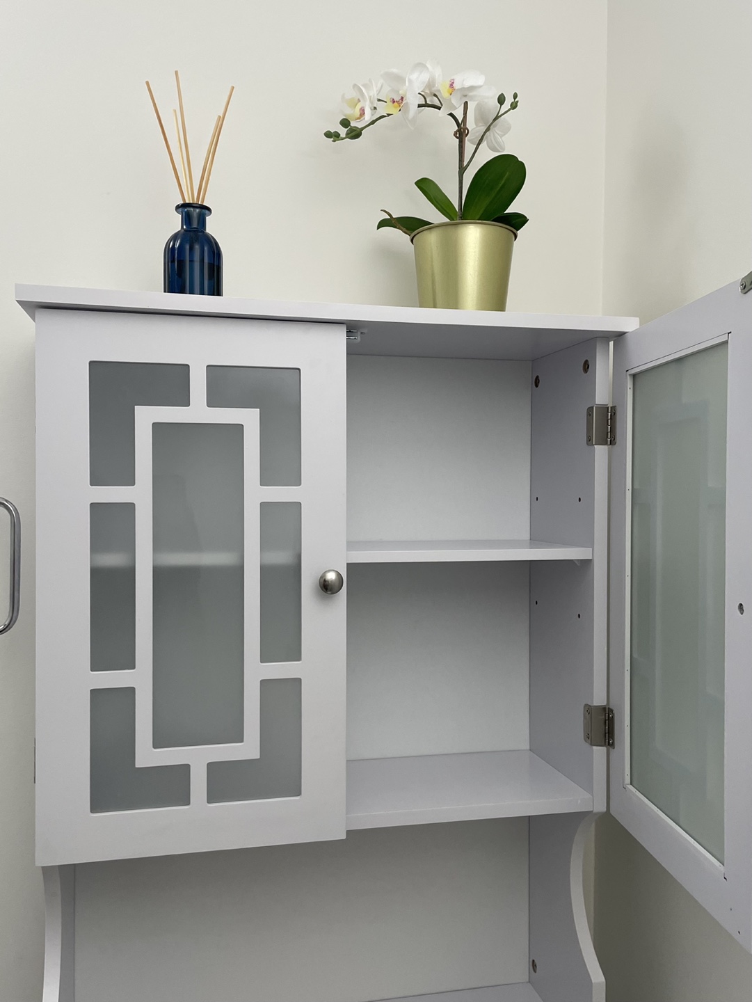 Over the toilet Bathroom Cabinet with frosted Glass Doors - photo 5